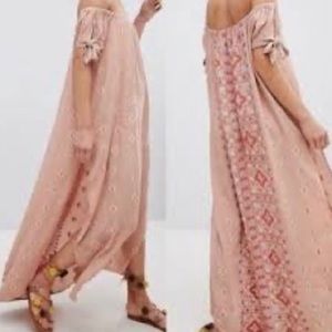 Flynn Skye Embroidered Whimsical Side Slit Maxi Dress Size S New